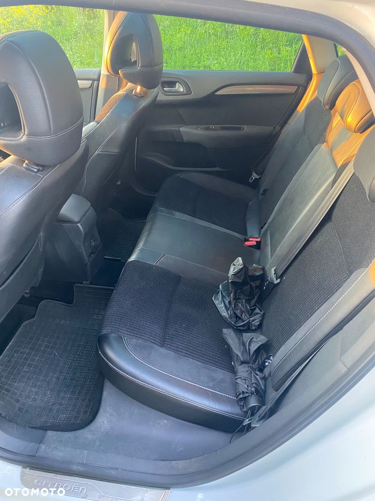 Citroën C4 1.6 VTi Equilibre Pack Navi - 7
