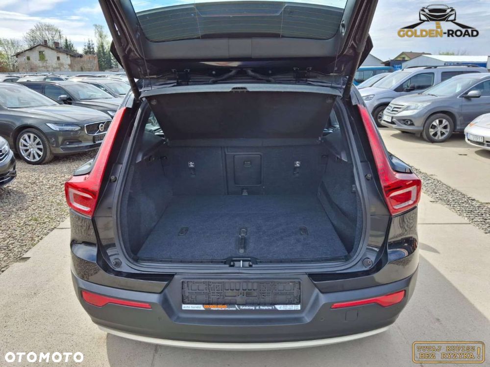 Volvo XC 40 - 23