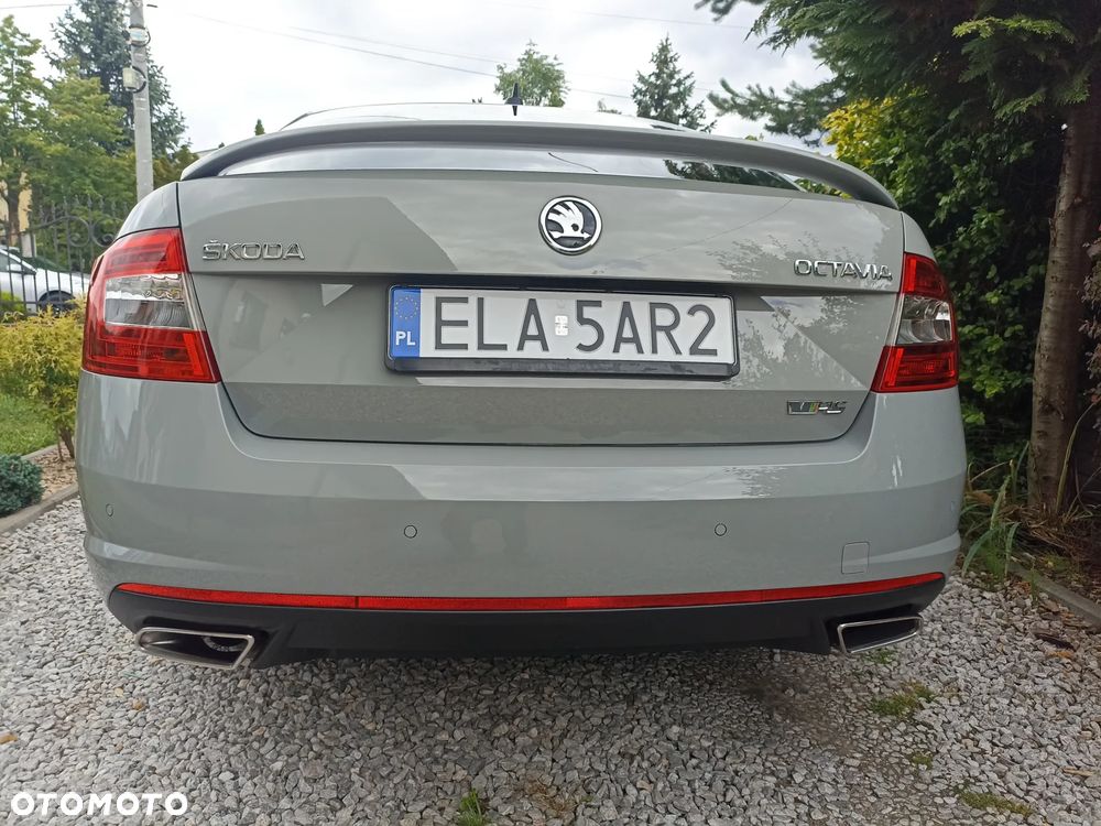 Skoda Octavia 2.0 TDI RS DSG - 7