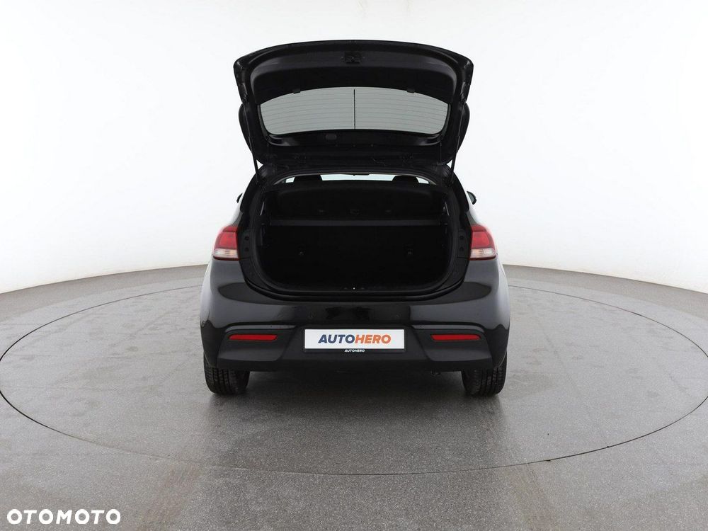 Kia Rio 1.2 Dream Team Edition - 19