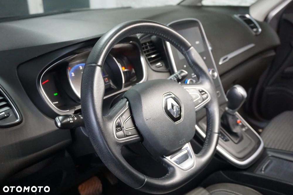 Renault Scenic - 21