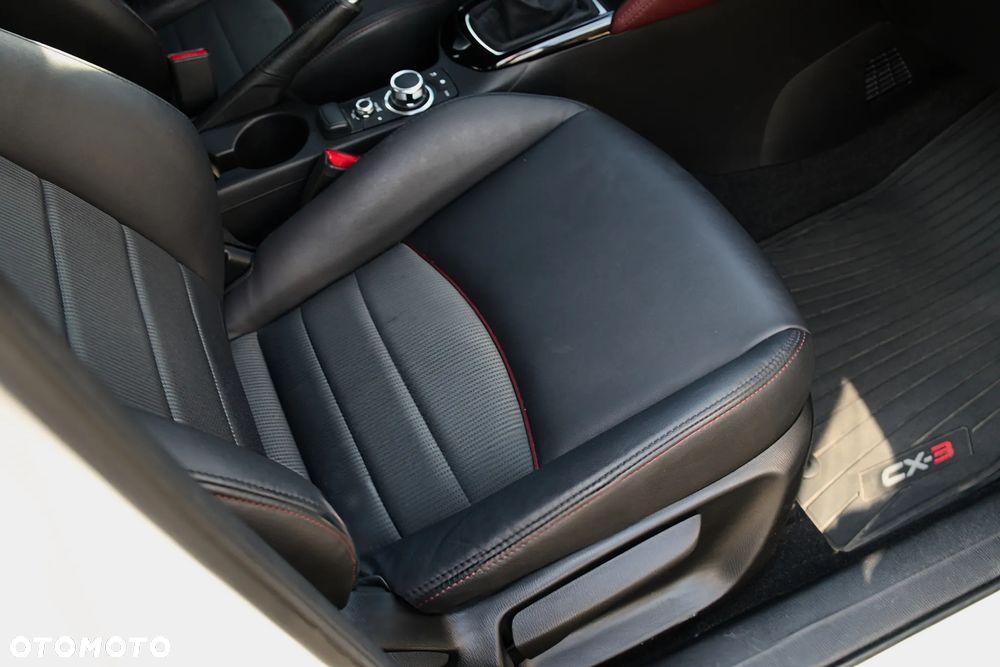 Mazda CX-3 SKYACTIV-G 150 AWD Exclusive-Line - 21
