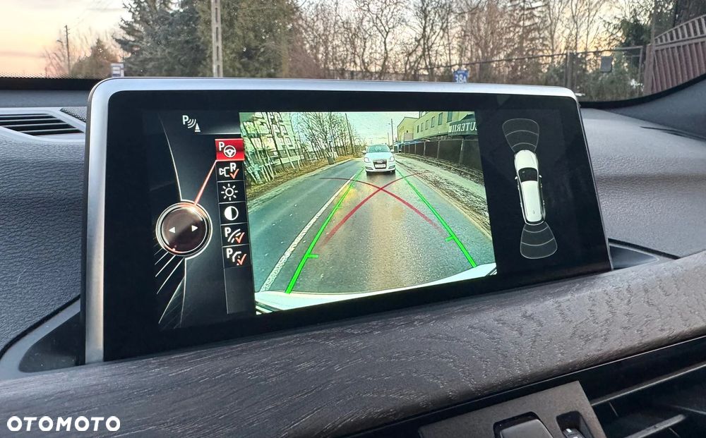 BMW X1 xDrive28i xLine - 17