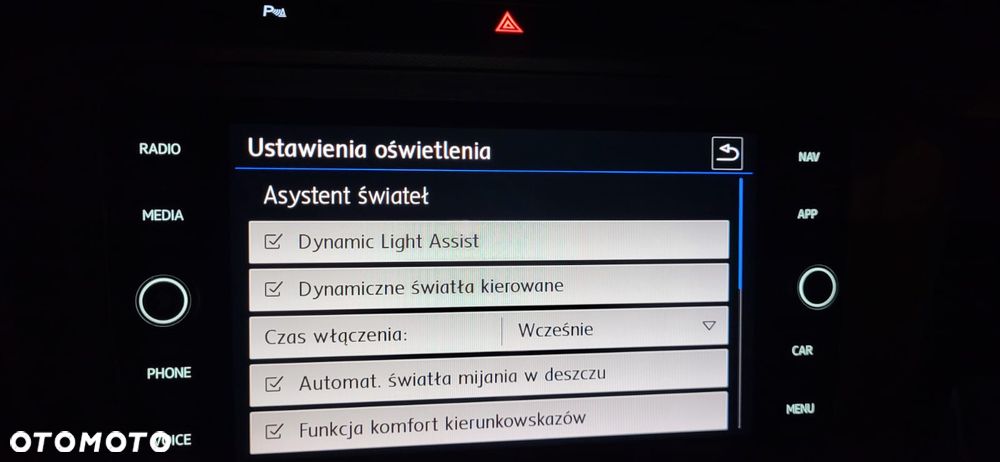 Volkswagen Passat 2.0 TDI BMT Comfortline DSG7 - 27