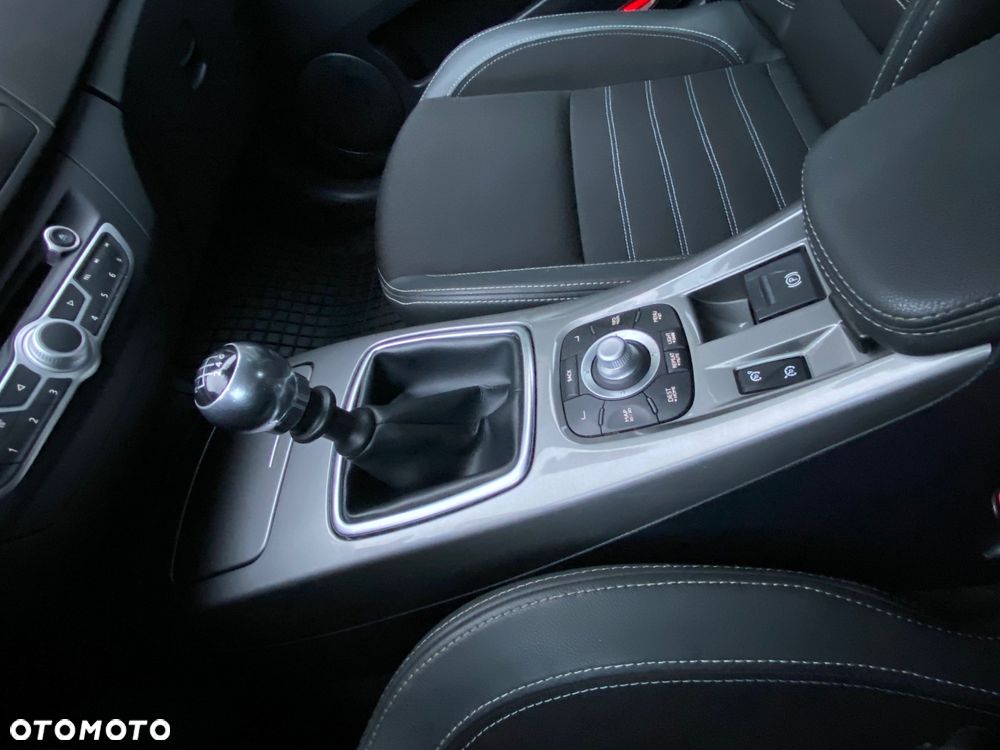 Renault Laguna ENERGY dCi 130 FAP Start & Stop Limited - 28