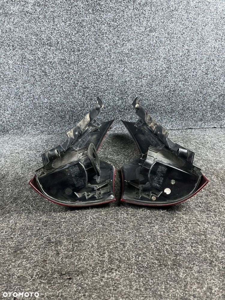 Citroen c4 picasso I lampa tył prawa  lewa OE europa - 10