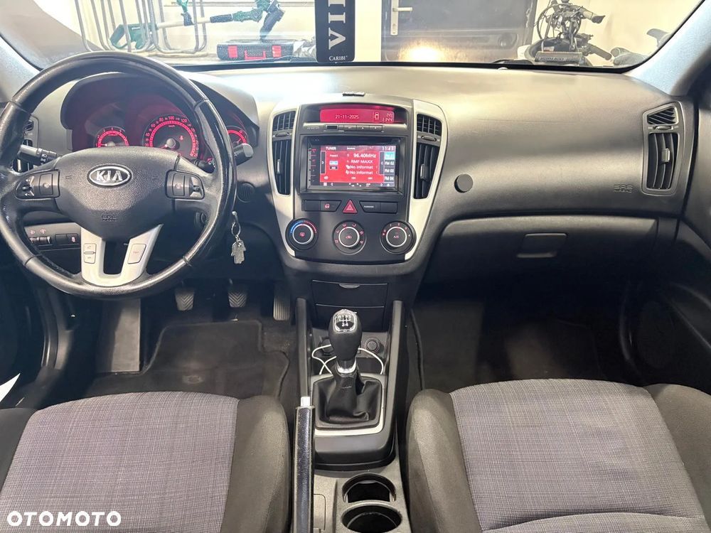 Kia Ceed - 20