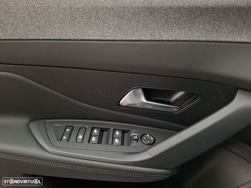 Peugeot e-308 SW 54 kWh Allure - 21
