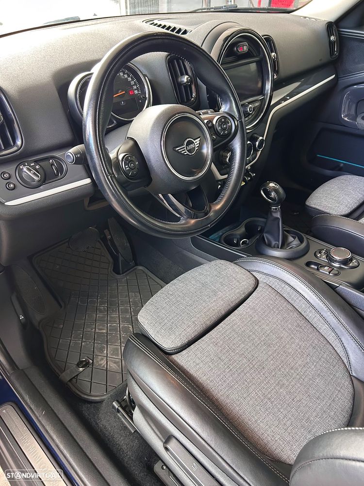 MINI Countryman Cooper SE ALL4 Auto - 10