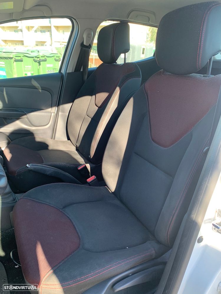 Renault Clio 1.5 dCi Dynamique S 83g - 8