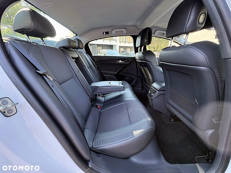 Peugeot 508 1.6 e-HDi Active S&S - 19