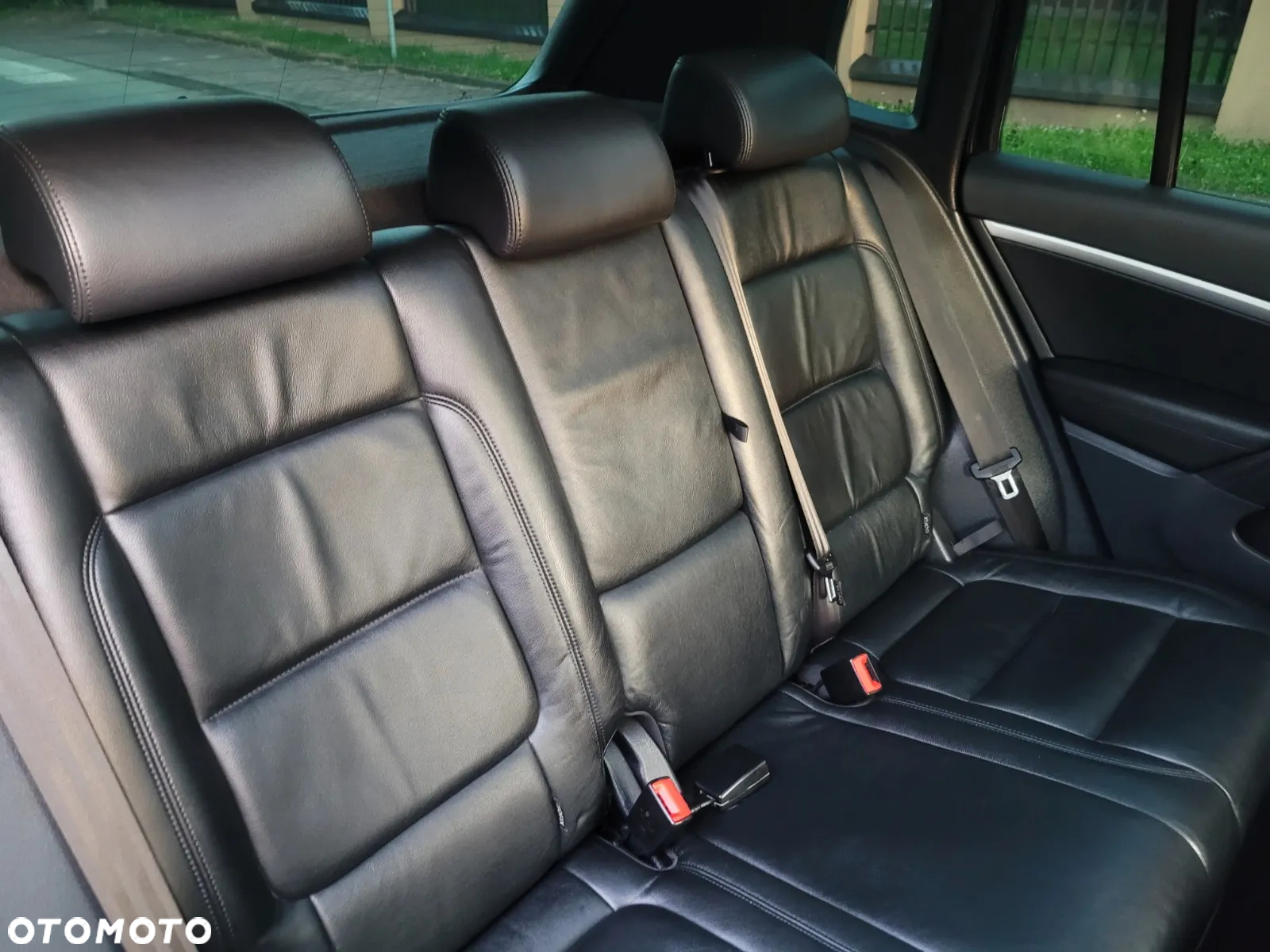 Volkswagen Tiguan 2.0 TDI DPF BlueMotion Technology Sport & Style - 37