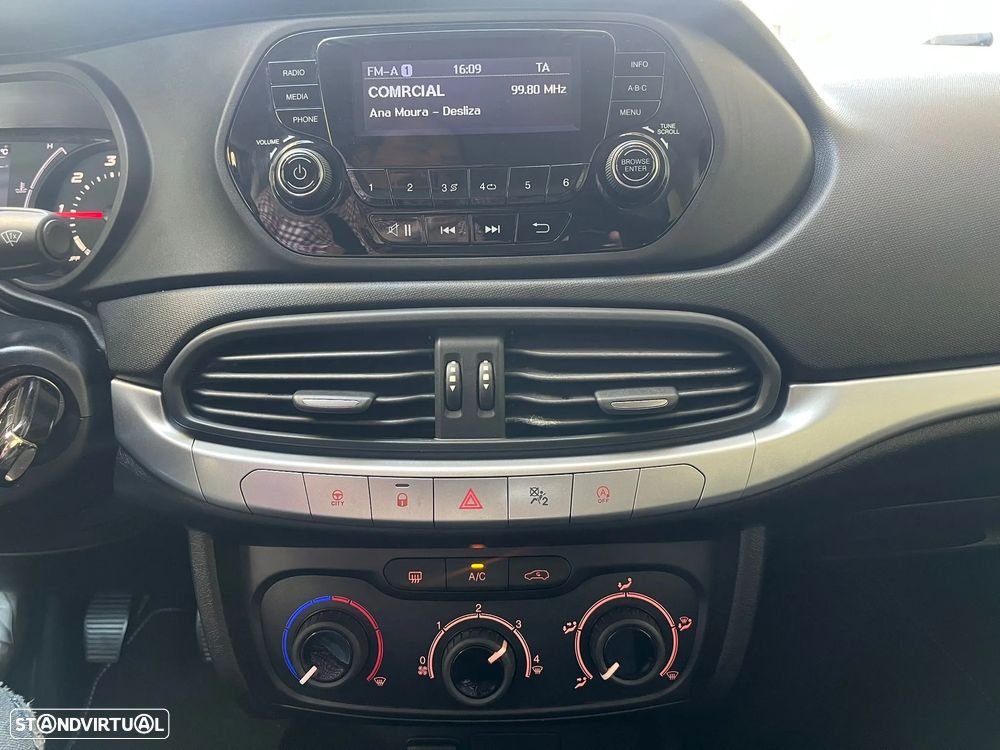 Fiat Tipo 1.3 M-Jet Pop - 33