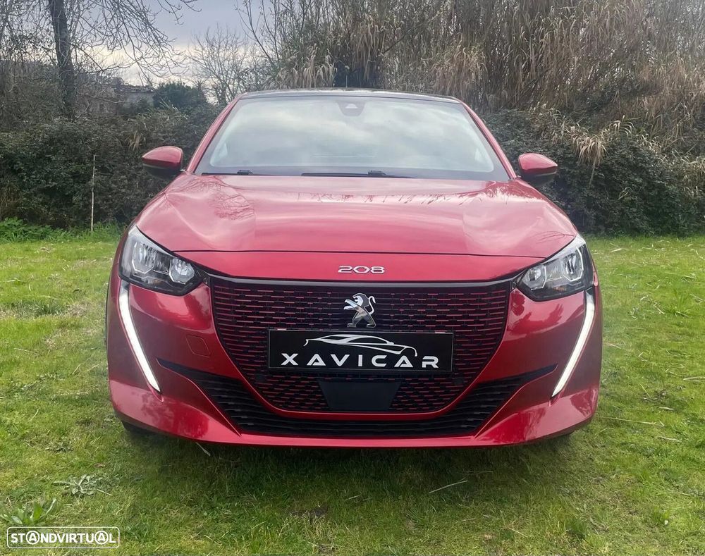 Peugeot e-208 Allure - 47