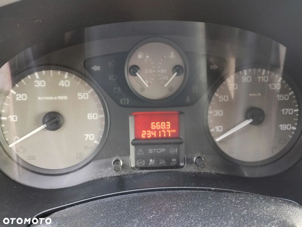 Citroën Berlingo 1.6 BlueHDi MoreLife - 9