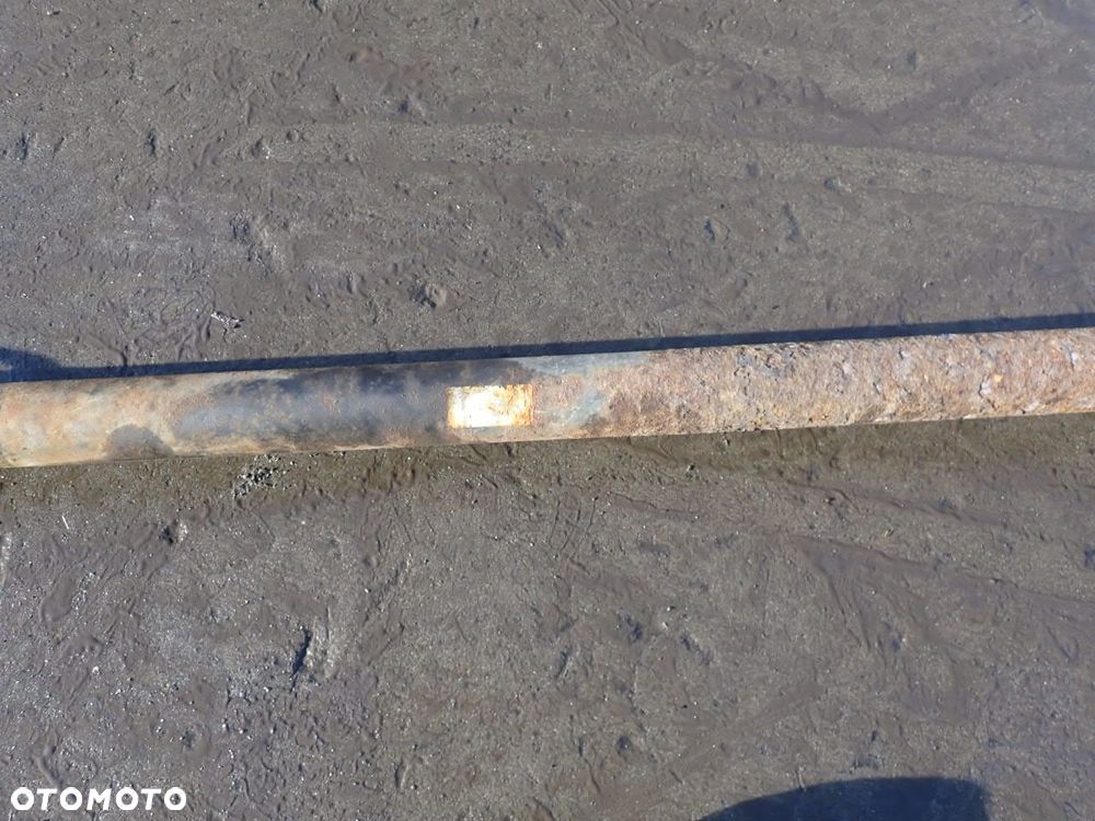 WAŁ NAPĘDOWY SKODA OCTAVIA I - 3