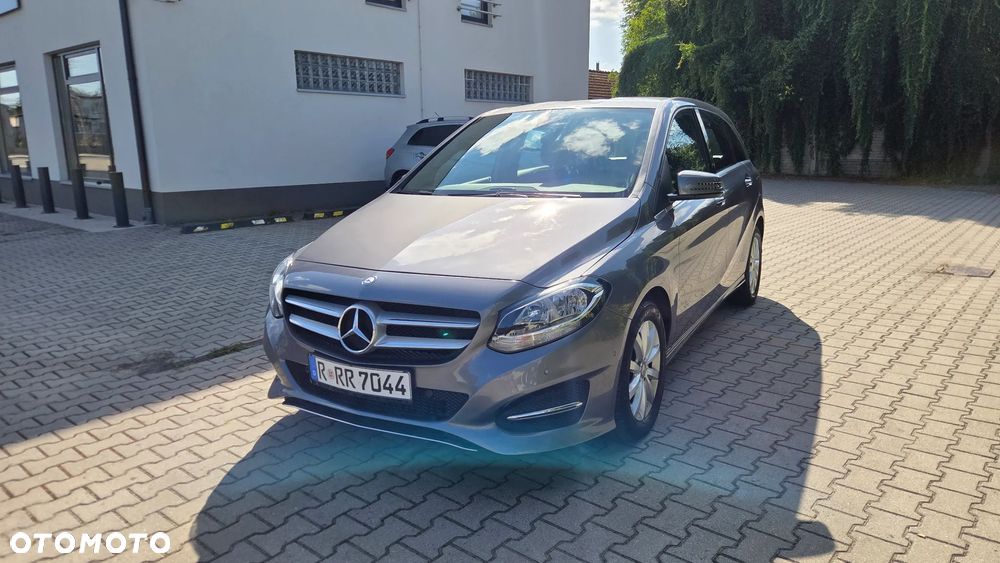 Mercedes-Benz Klasa B 180 (BlueEFFICIENCY) 7G-DCT - 13