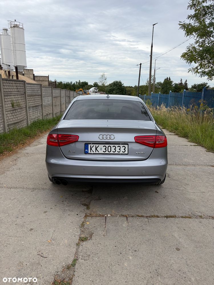 Audi A4 Limousine - 20