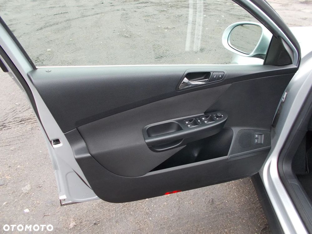 Volkswagen Passat 1.8 TSI Sportline Tiptr - 24