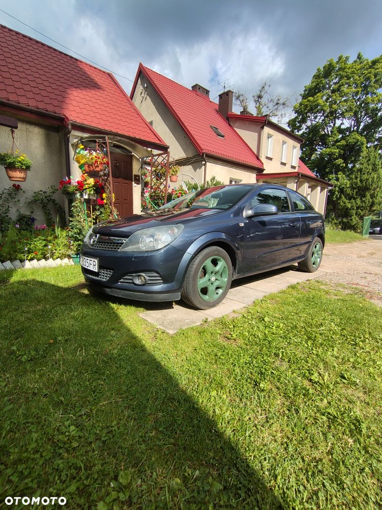 Opel Astra 2008 photo 2
