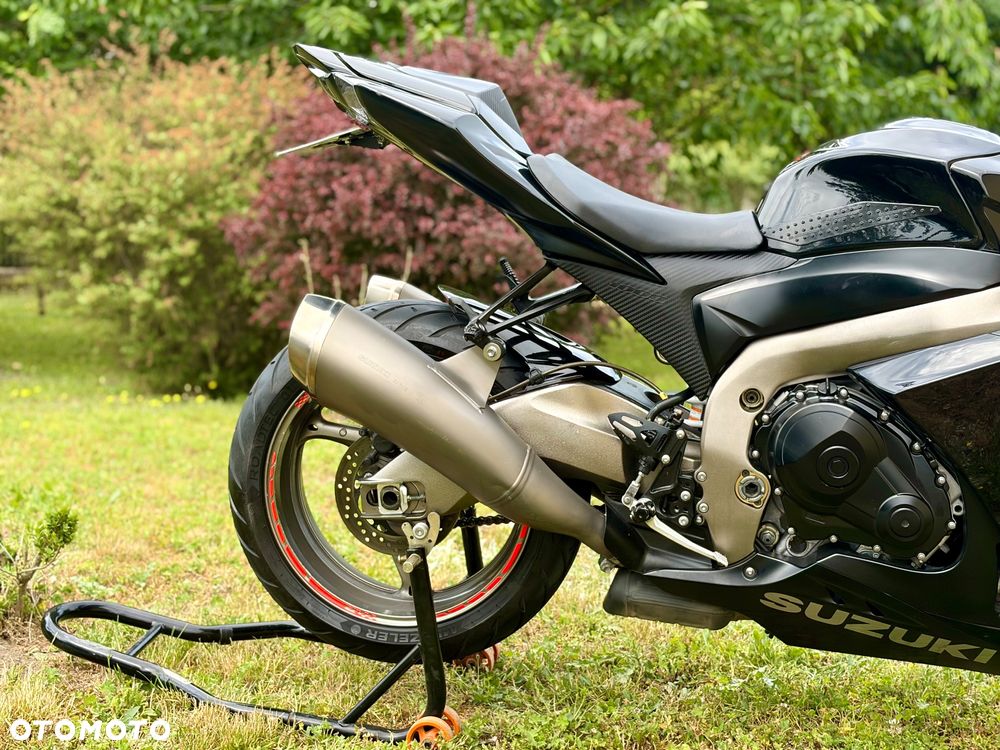 Suzuki GSX-R - 14