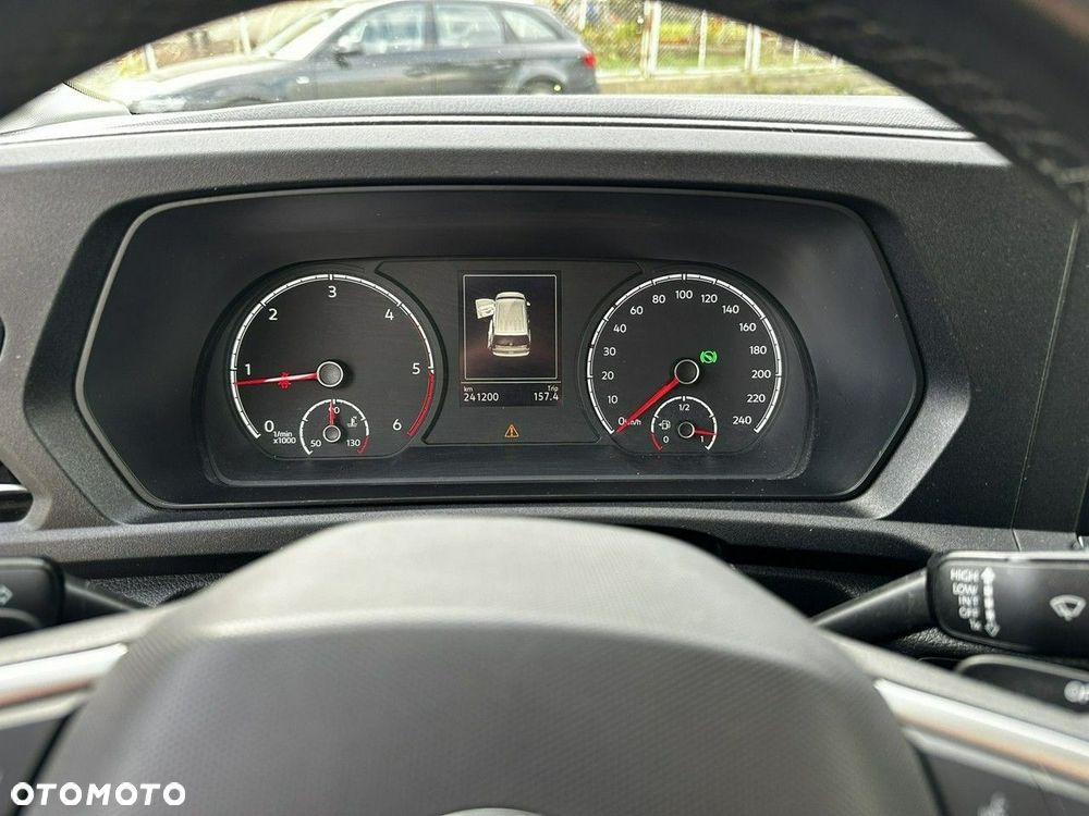 Volkswagen Caddy - 15