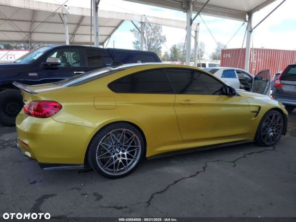 BMW M4 - 8