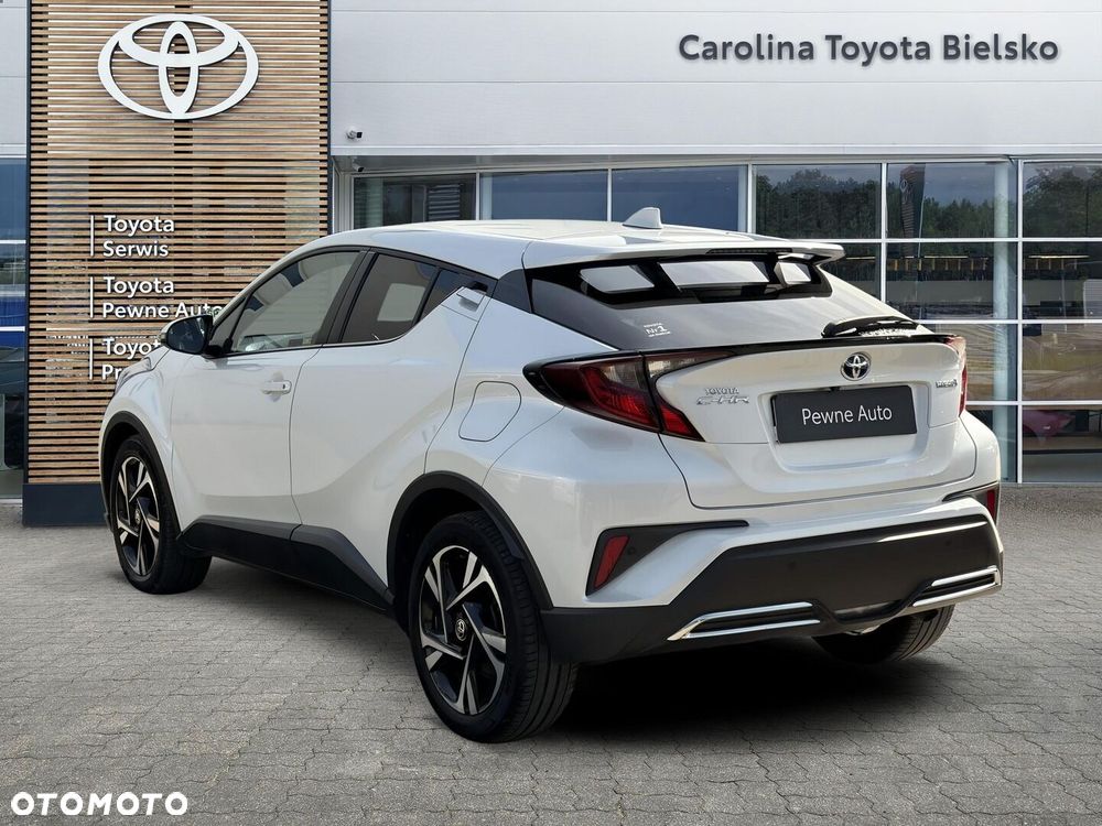 Toyota C-Hr 2022 photo 2