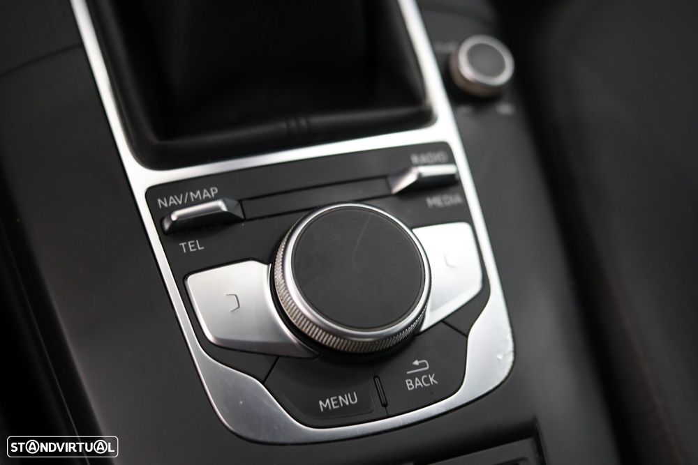 Audi A3 Sportback 2.0 TDI - 12