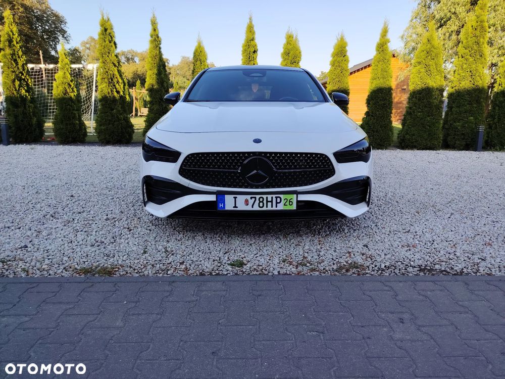 Mercedes-Benz CLA 200 d 8G-DCT AMG Line - 14