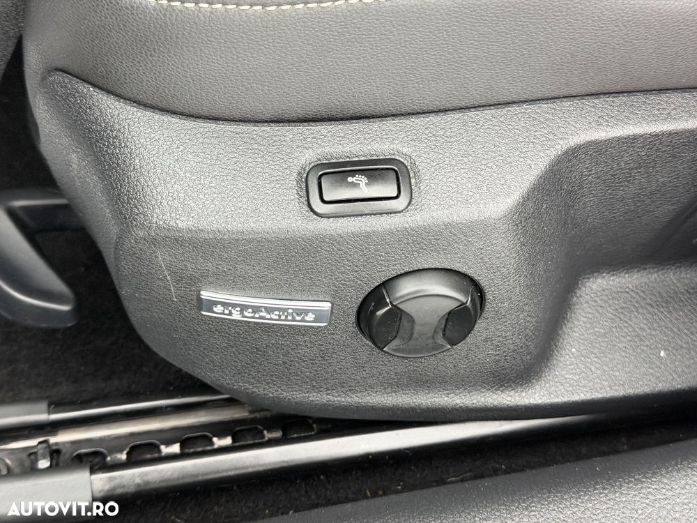 Volkswagen Golf 1.6 TDI BlueMotion Technology Trendline - 10