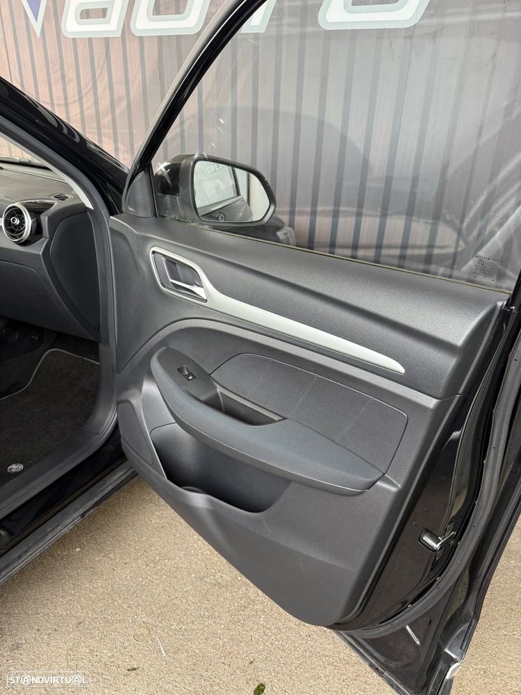 MG ZS EV 72.6 kWh Comfort - 29