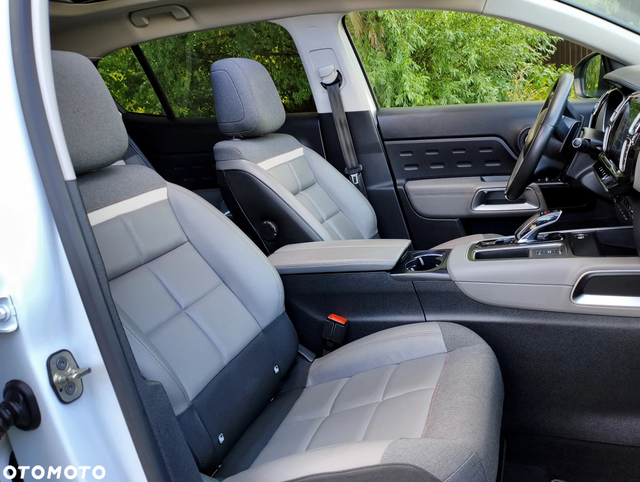 Citroën C5 Aircross Hybrid 225 e-EAT8 MAX - 6