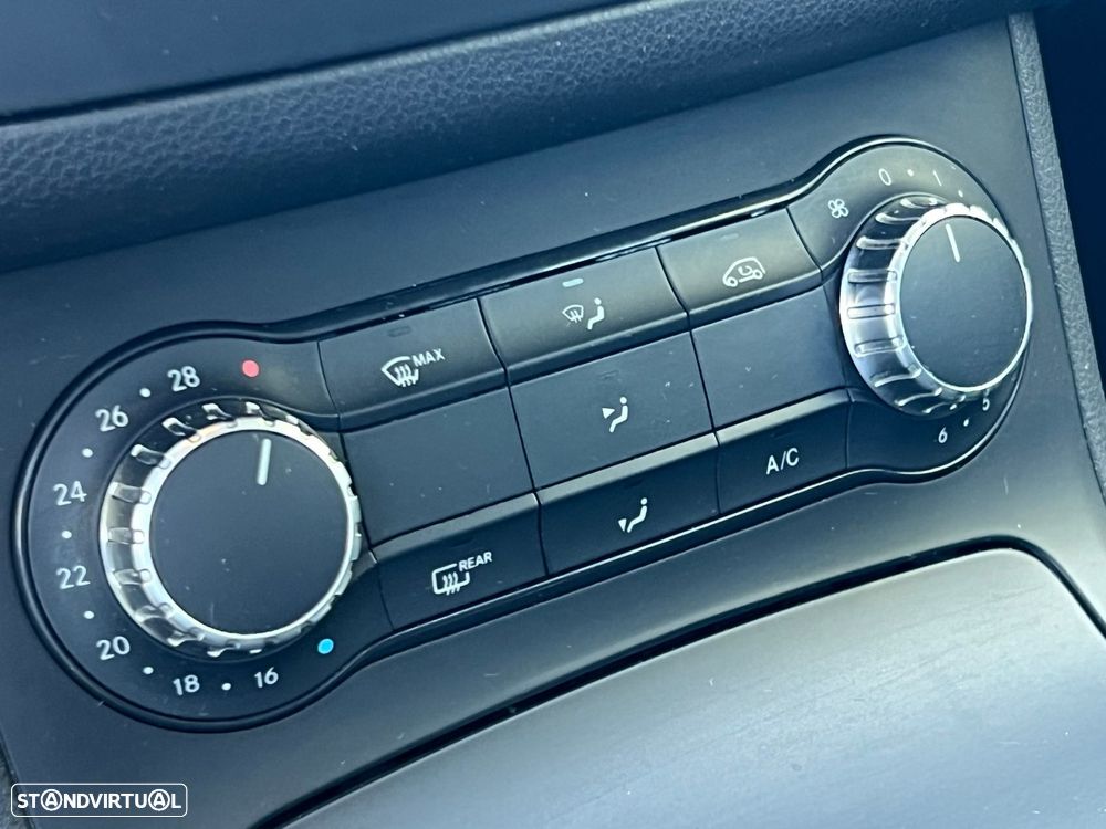 Mercedes-Benz B 180 CDI Urban - 12