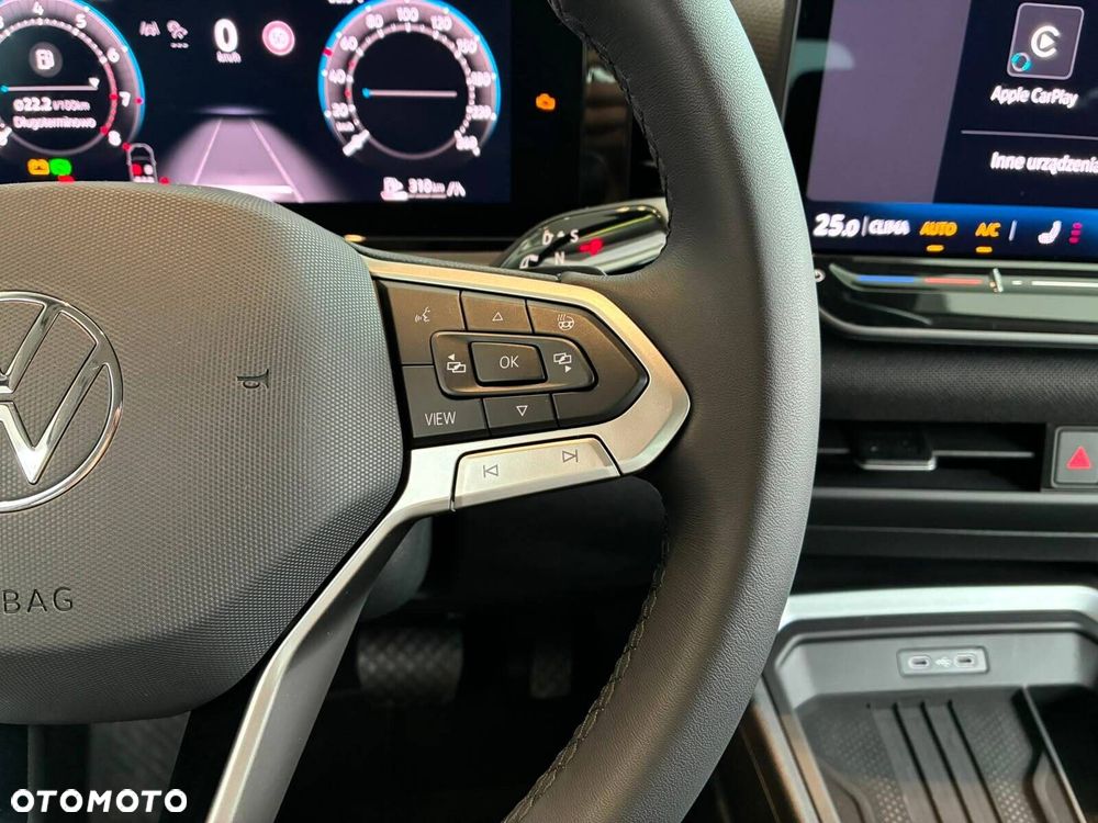 Volkswagen T-Roc - 14
