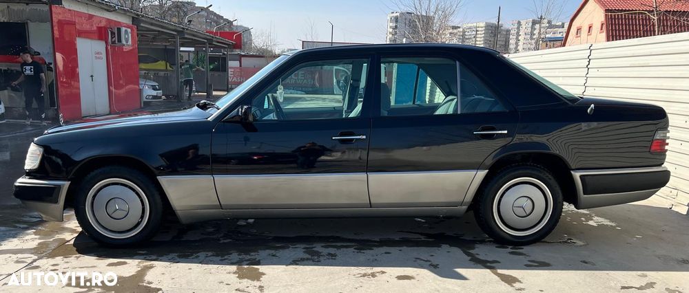 Mercedes-Benz W124 - 4