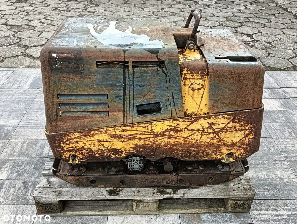 Pokrywa klapa maska karoseria ZAGĘSZCZARKA REWERSYJNA BOMAG BPH 80/65 S - 2