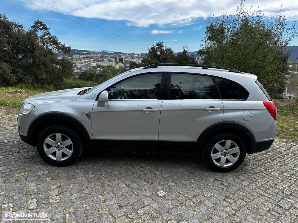 Chevrolet Captiva 2.0 VCDi Seven 7L - 9
