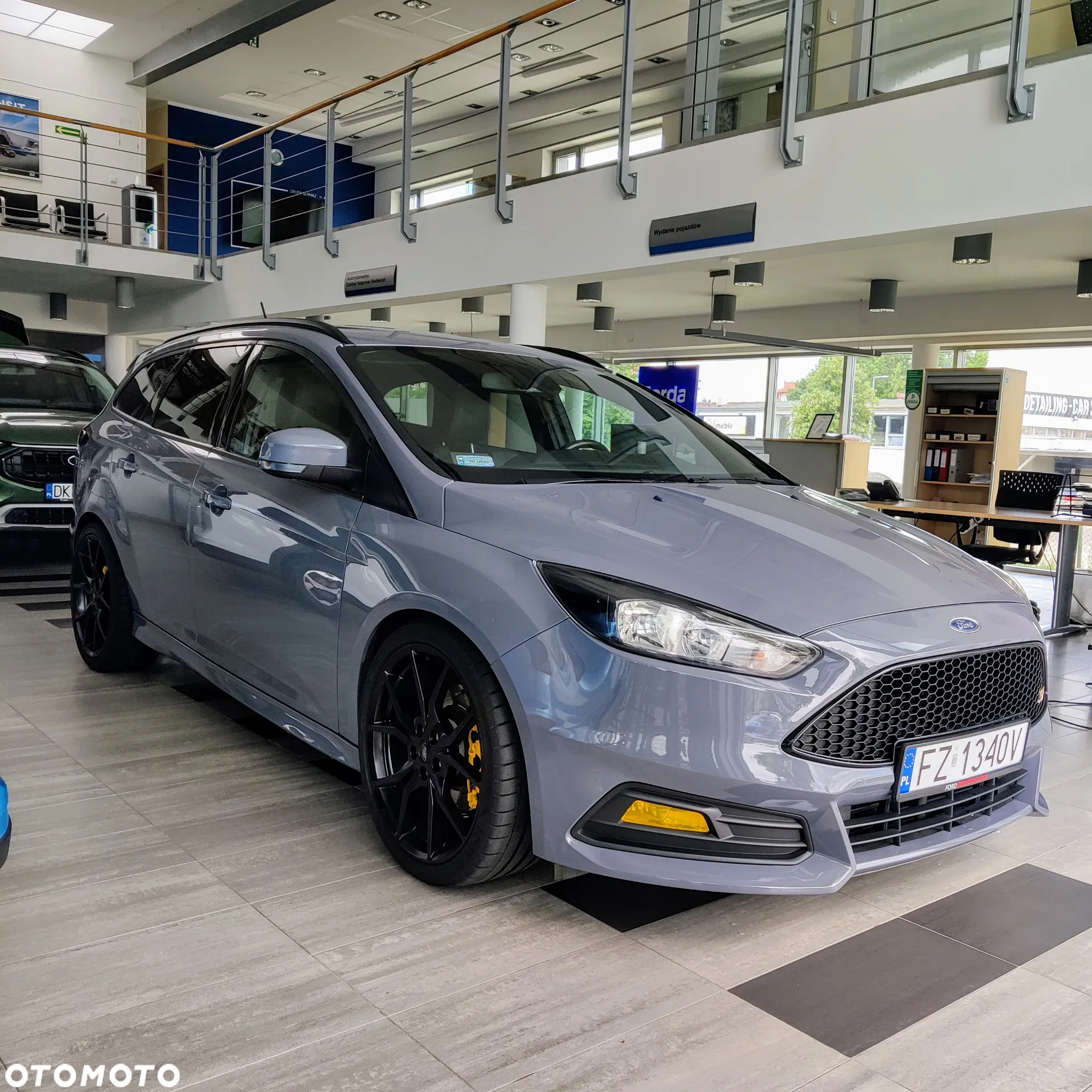 Ford Focus 2.0 EcoBoost ST-2 - 2