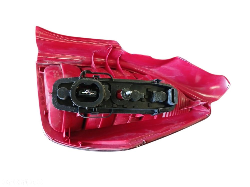 LAMPA LEWA TYLNA TYŁ CITROEN C2 VTR 9680283780 C2 - 3