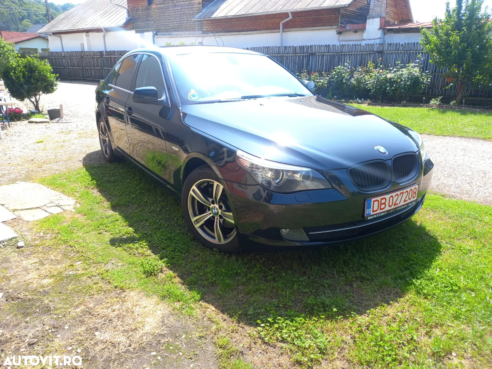 BMW Seria 5 520d - 12