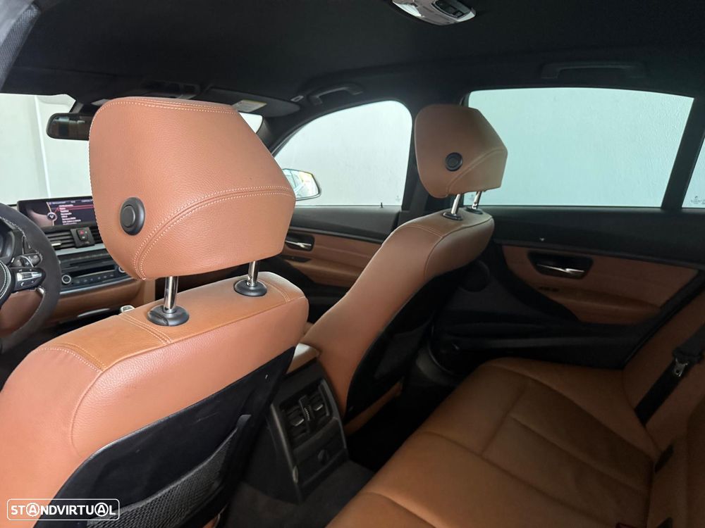 BMW 328 i Auto Pack M - 13