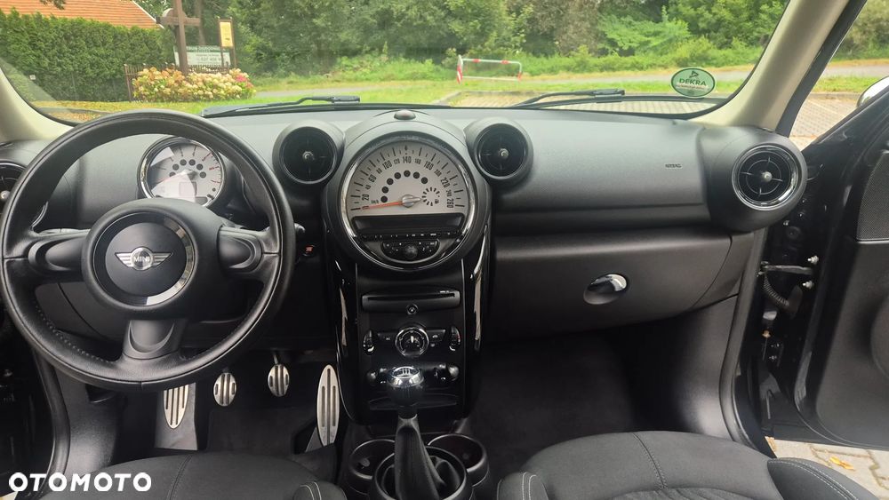 MINI Countryman - 25