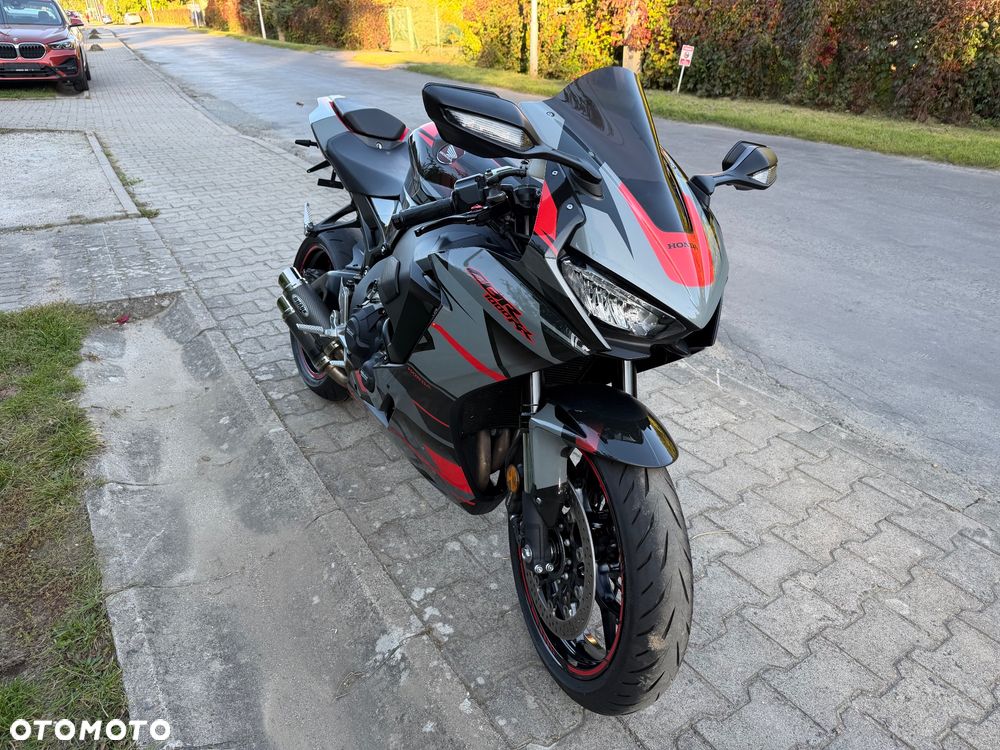 Honda CBR - 17
