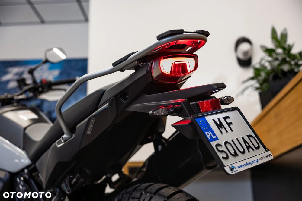 CFMoto MT-X - 11
