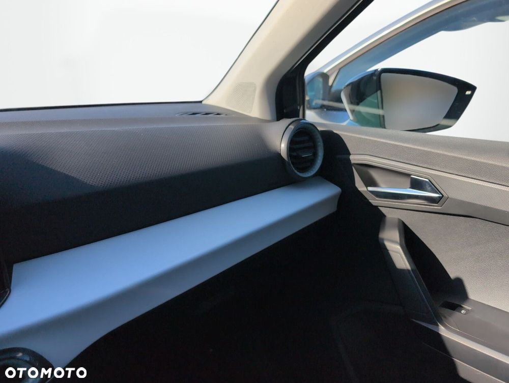 Seat Arona 1.0 TSI Style S&S DSG - 27