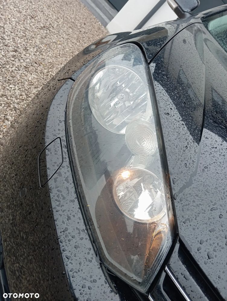 Volkswagen Golf 1.6 TDI DPF Team - 8