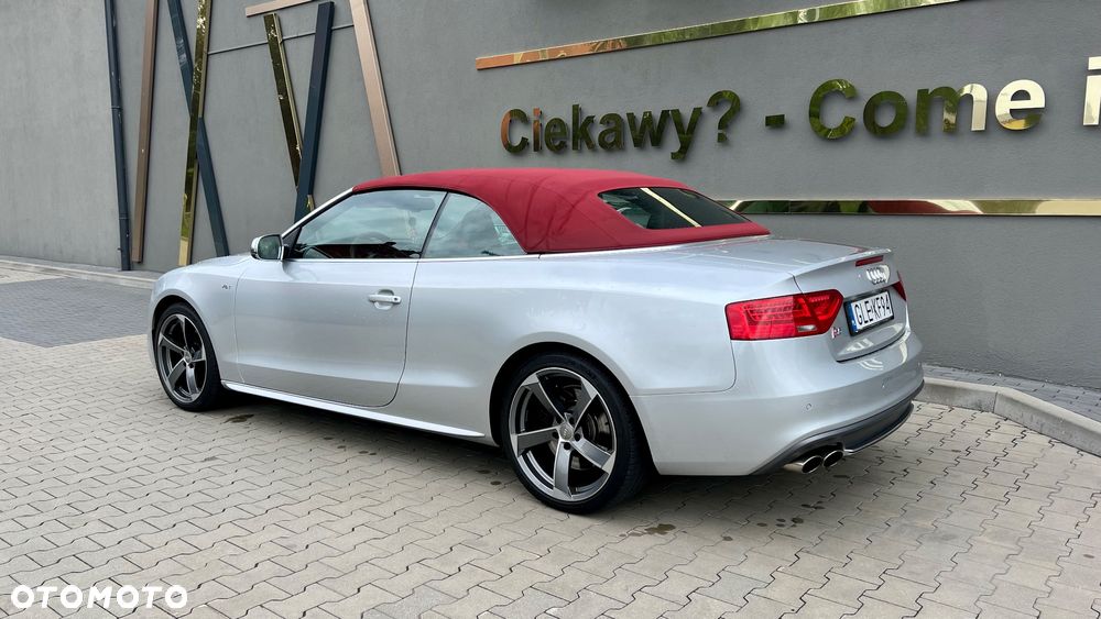 Audi S5 Cabrio - 11