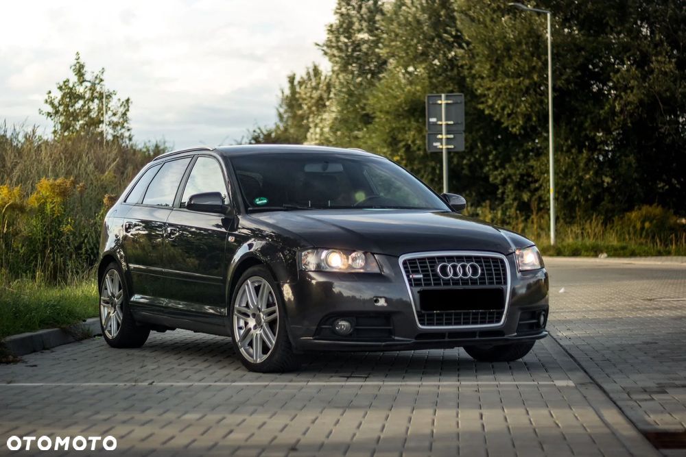 Audi A3 Sportback - 1
