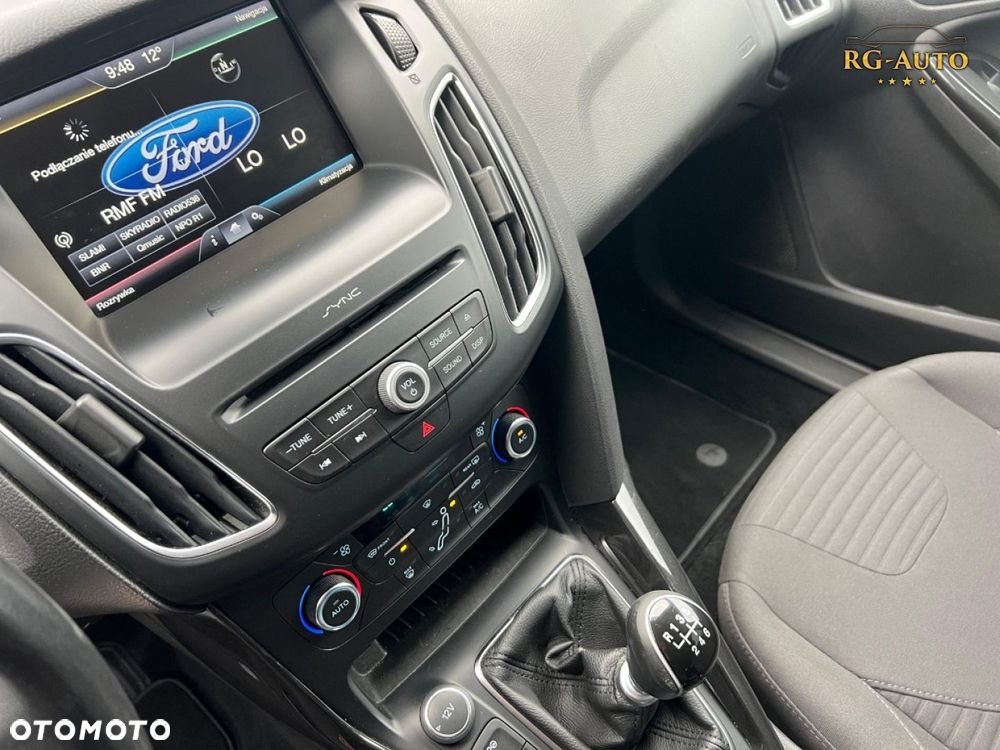 Ford Focus - 31